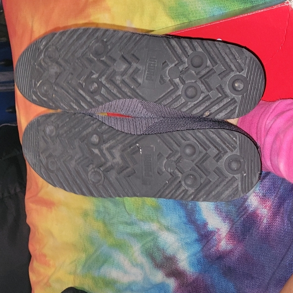 Men's Puma Roma Shoes - Picture 9 of 9